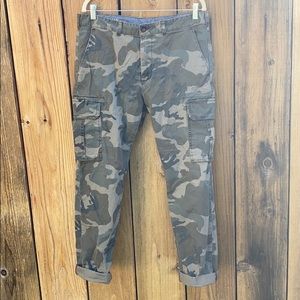 Camo pants